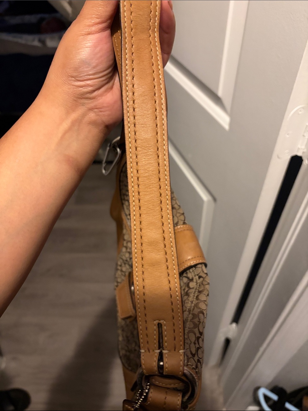 Coach Brown Signature Canvas Shoulder Bag with Tan Leather Trim - Picture 5 of 6